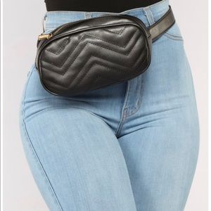 FASHION NOVA Very Inspired Fanny Pack